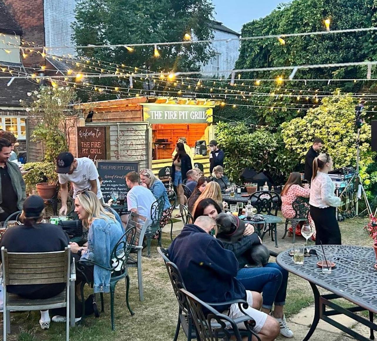 Pubs With Beer Gardens Near Me